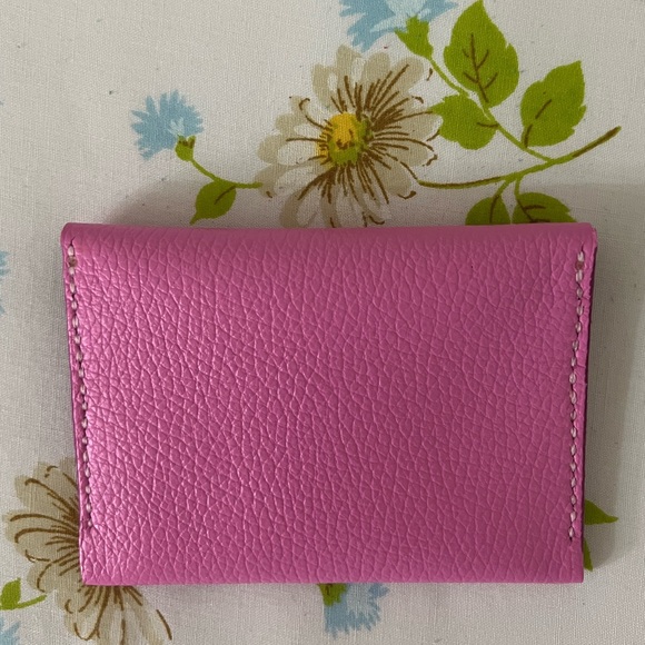 Handmade Genuine Leather Wallet - Picture 4 of 5